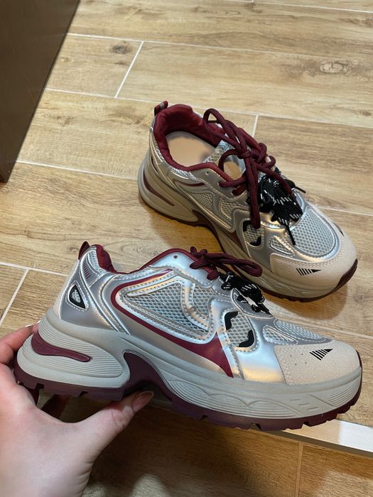 Дамски високи кецове