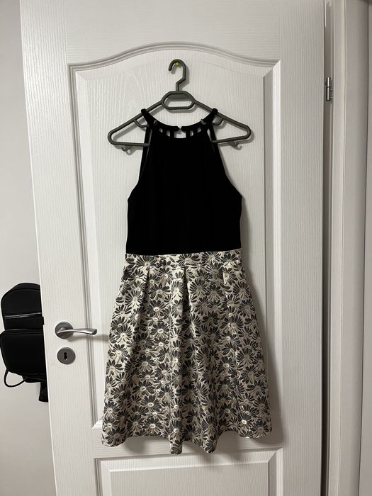 Rochie de evenimente Jake's neagră cu model