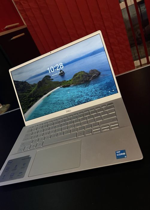 Laptop Dell Ryzen 5 | Geantă + Cooler CADOU  | Super ofertă