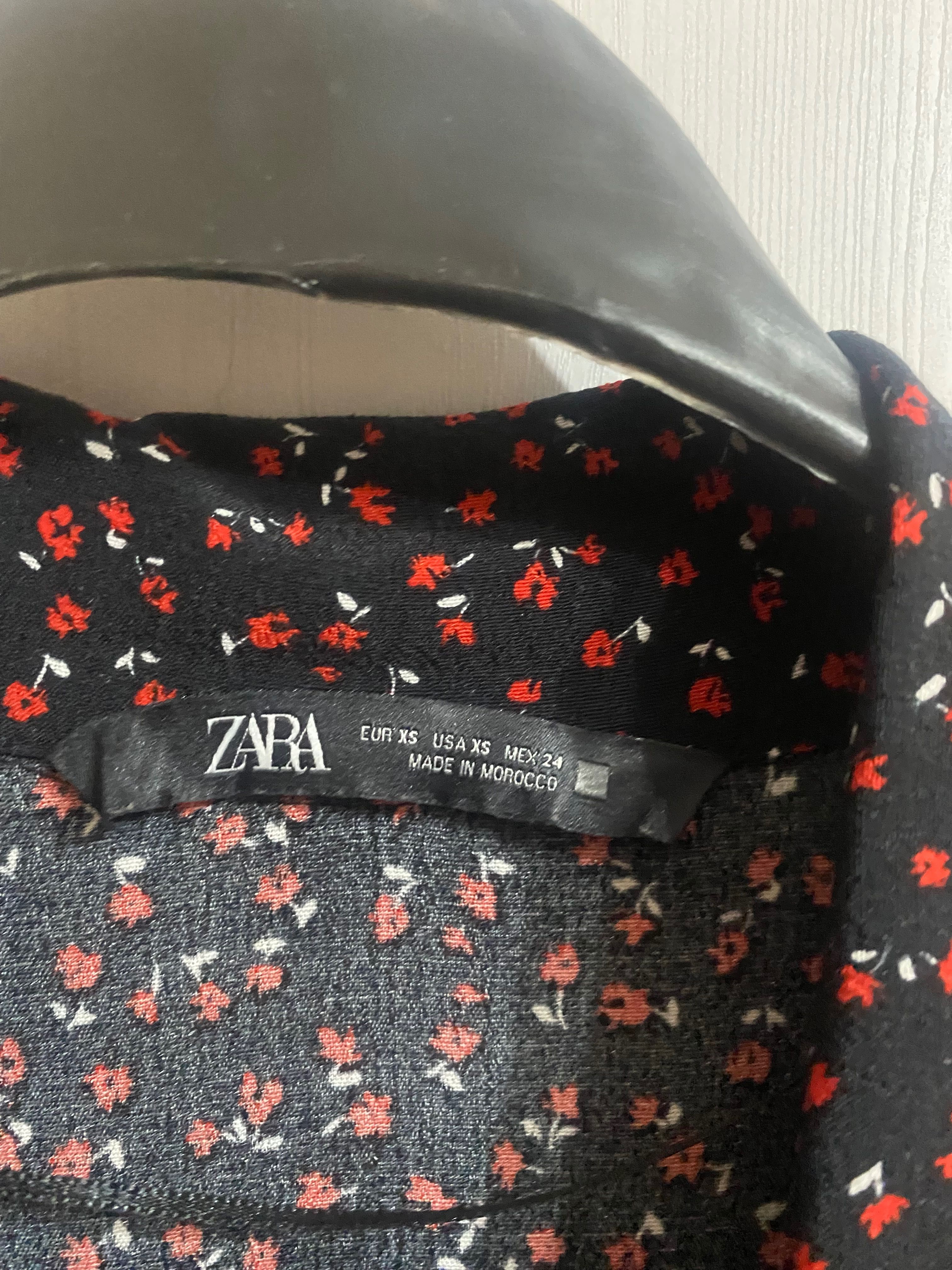 Дамски рокли на Zara