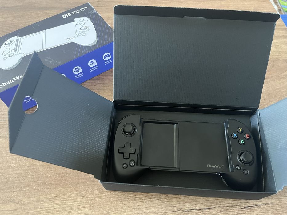 Контролер за мобилни игри