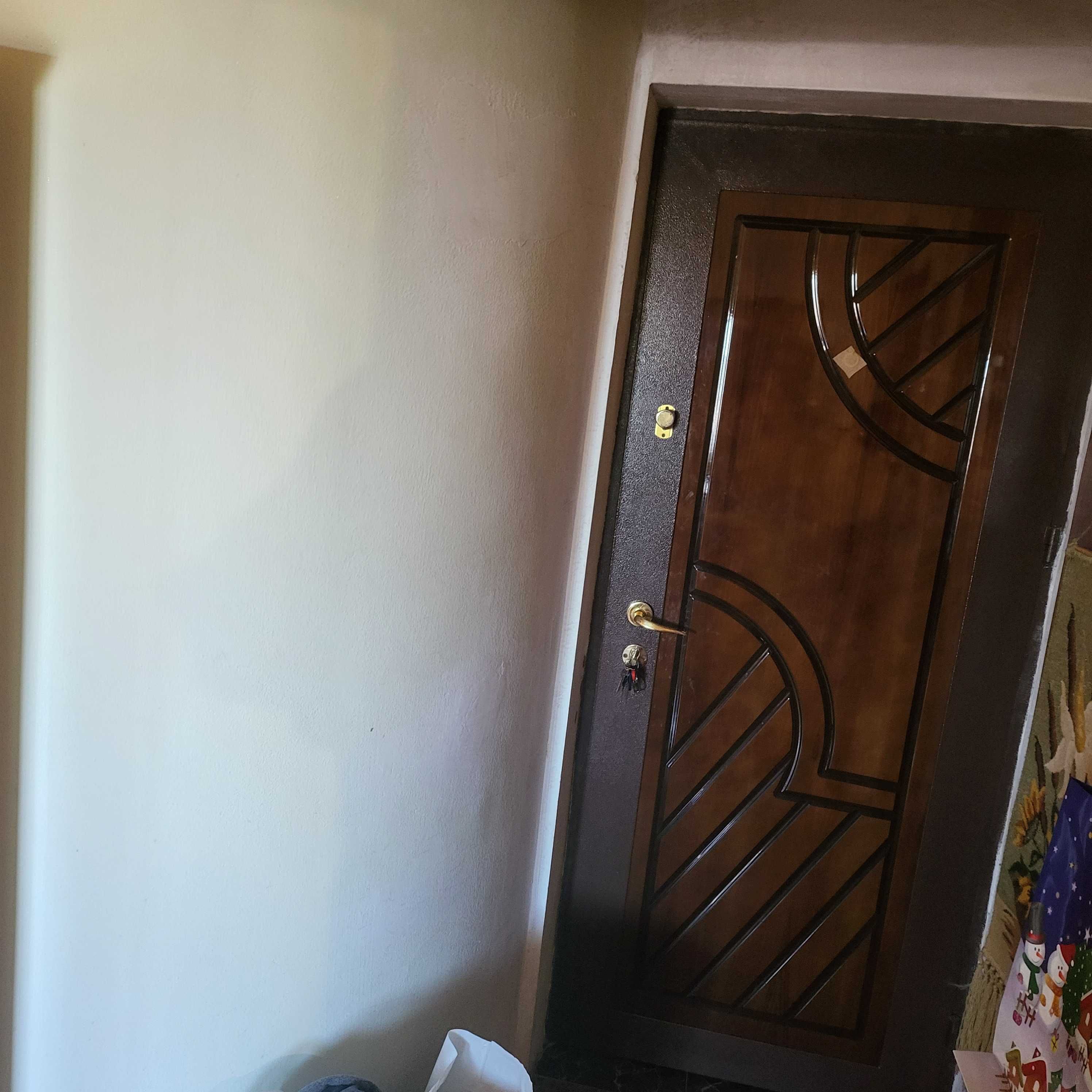 Apartament 2 camere, 65 m2, balcon, central, linga parcul Catedralei.