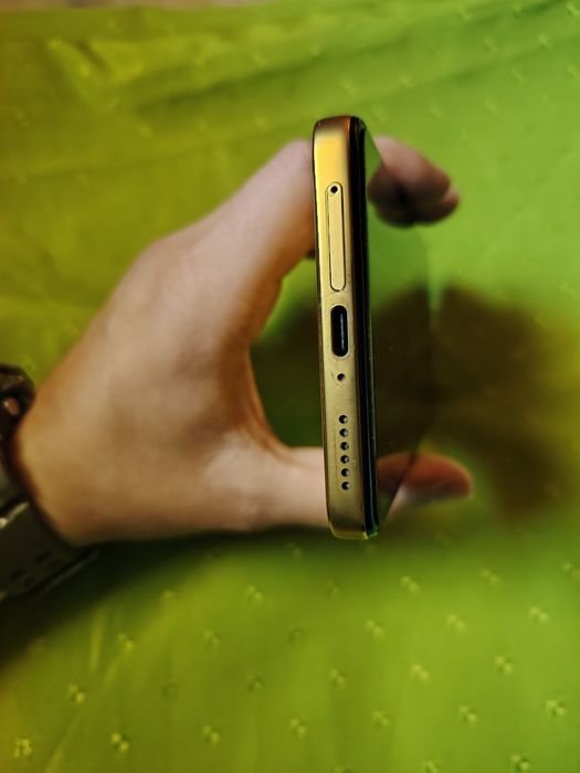 Като нов Poco x4 pro 5g by xiaomi