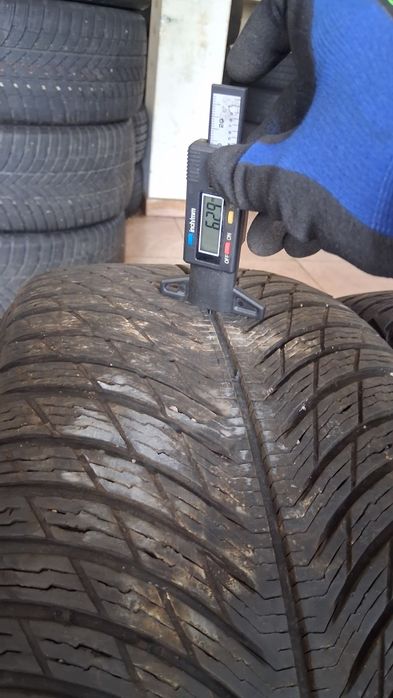 4-броя зимни гуми 235/45/R18 Michelin PILOT ALPIN 5