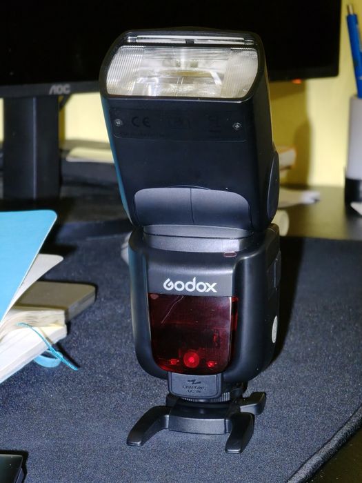 Urgent Nikon d750, d7100, 80-200mm, 18-35mm sigma art,flash, 50mm