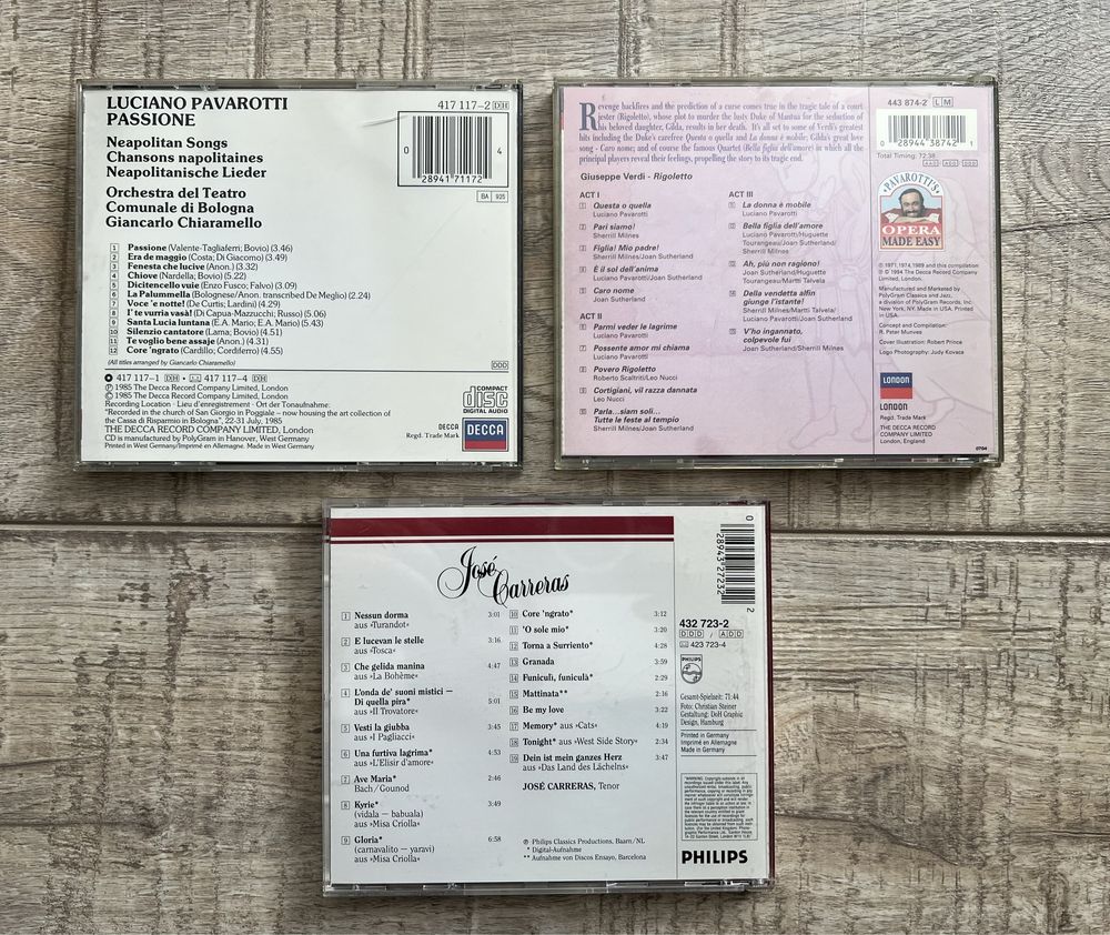 Lot 8 cd-uri originale Luciano Pavaraotti + Carerras gratuit