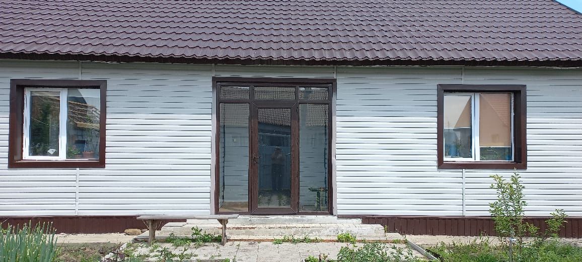 Продам дом 100 кв.м. п.Солнечный 2