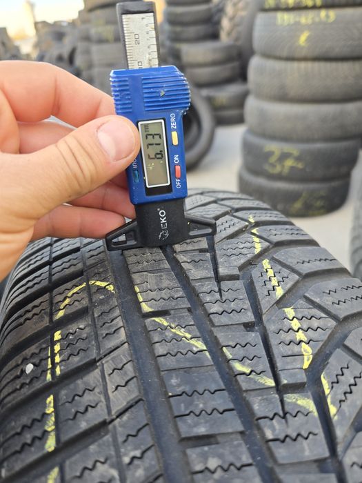 Anvelope de iarna 215-70r16 Hankook