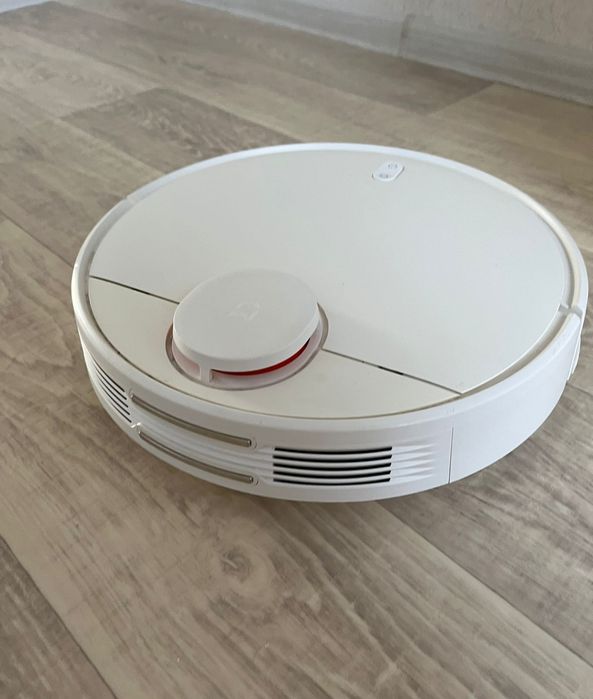 Продам робот пылесос xiaomi vacuum-mop p