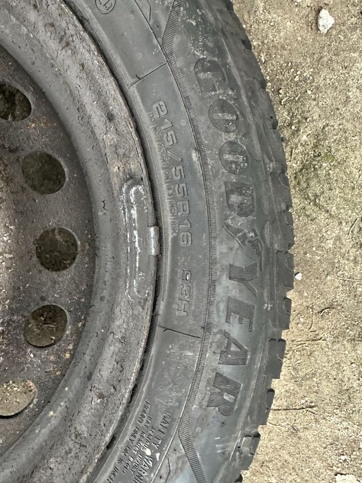 Джанти с зимни гуми за форд 16/17/18