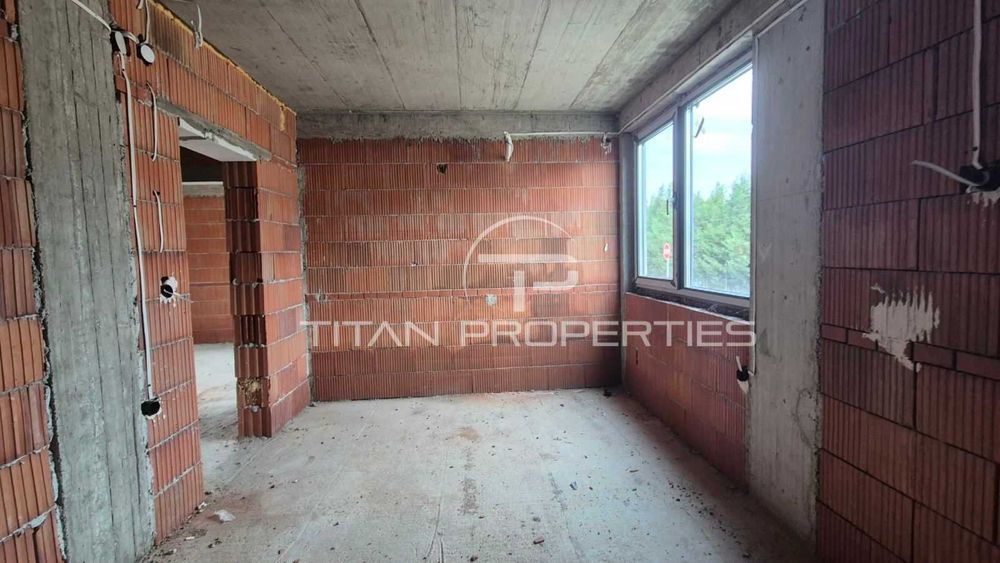 Продава се Тристаен апартамент в Пловдив, Беломорски - 125 кв.м за 1401 €/кв.м - Снимка #2