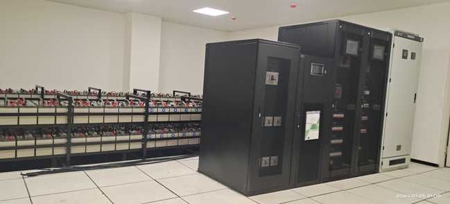 Модульный источник бесперебойного питания (UPS) ACwatt 120 - 300кВт