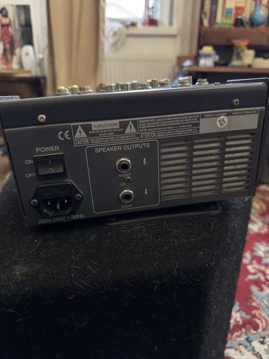 Set 4 boxe + amplificator