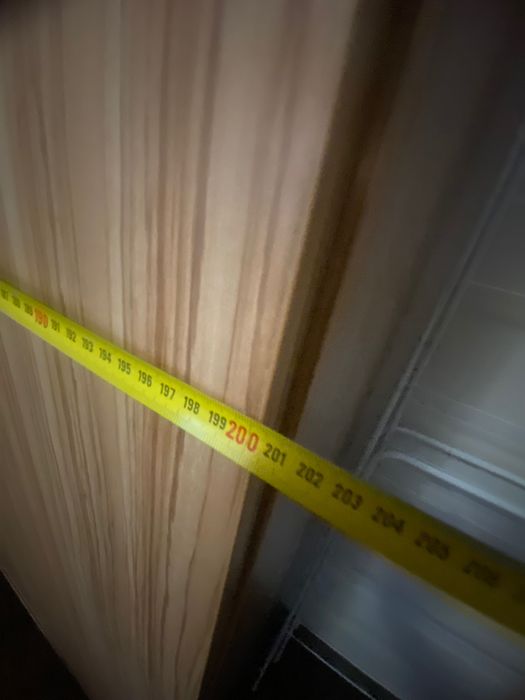 Спални с гардероб и нощни шкафчета