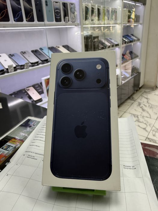 Iphone 17 Pro 256Gb Deep Blue *Чисто нов*