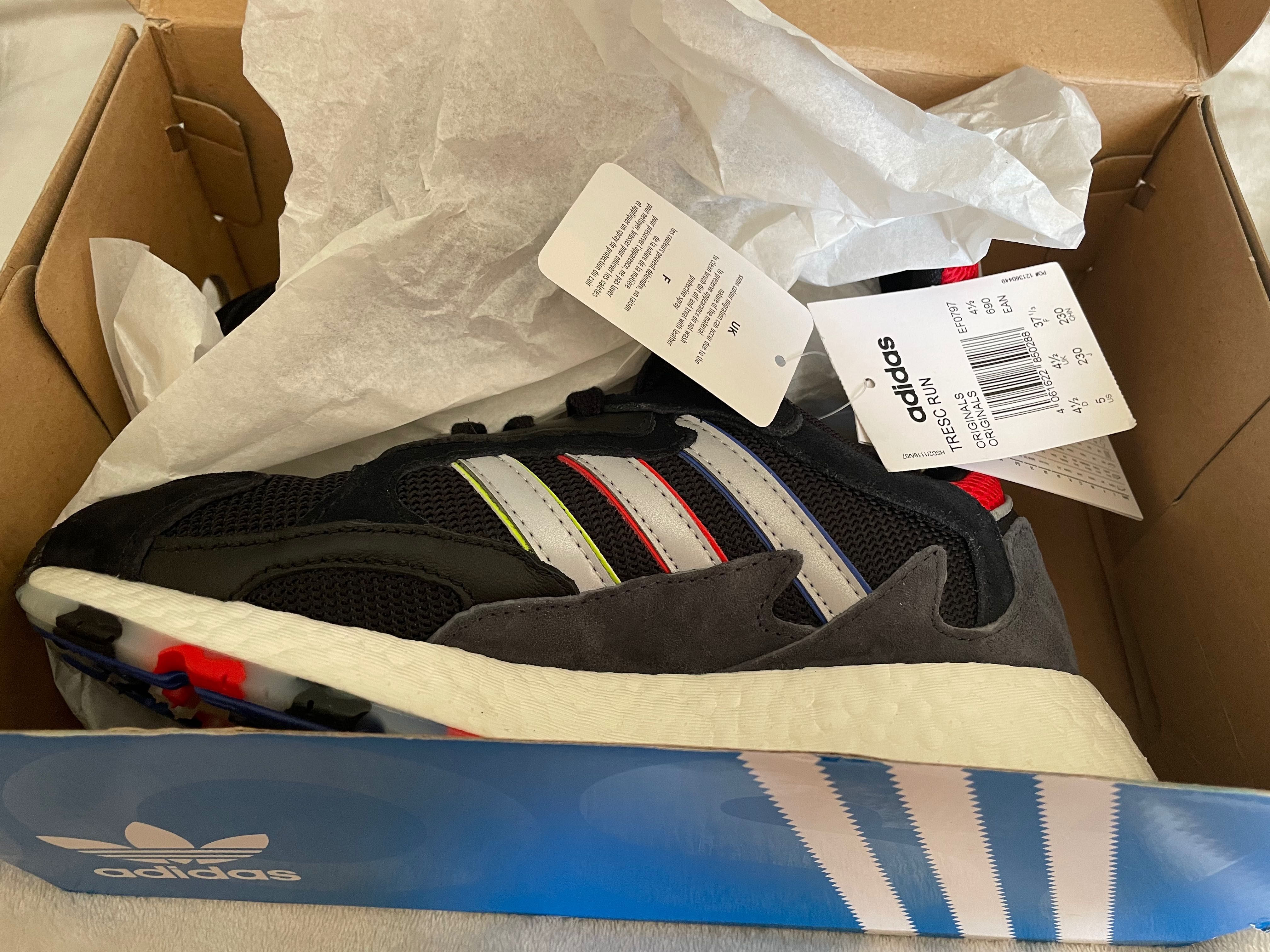маратонки Adidas