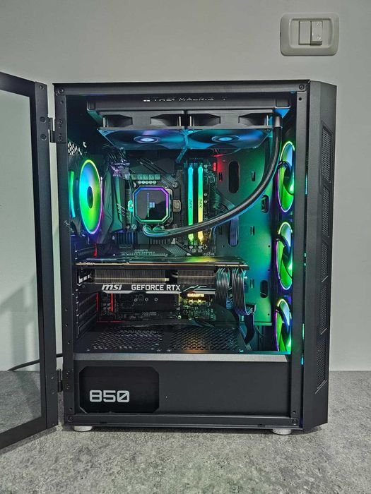 Calculator PC GAMING, INTEL I9 9900KF, 32GB DDR4, RTX 2080TI MSI 11GB