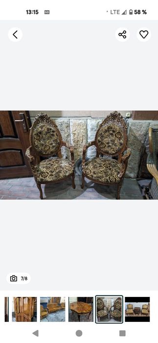 Румынский дубовый  книжный шкаф - витрина.