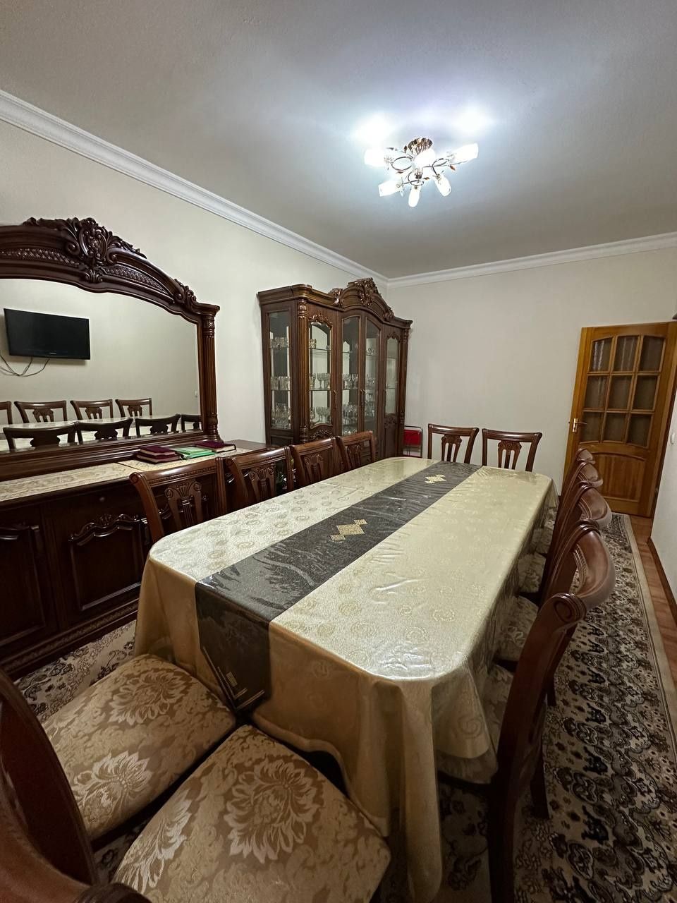 Уй сотилади, 95.000$