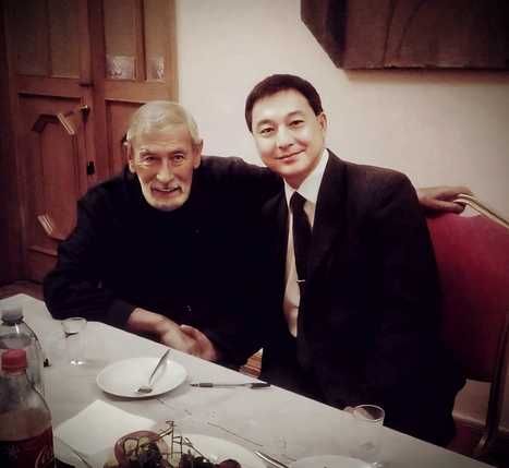 Айдар тамада на двух языках живой вокал