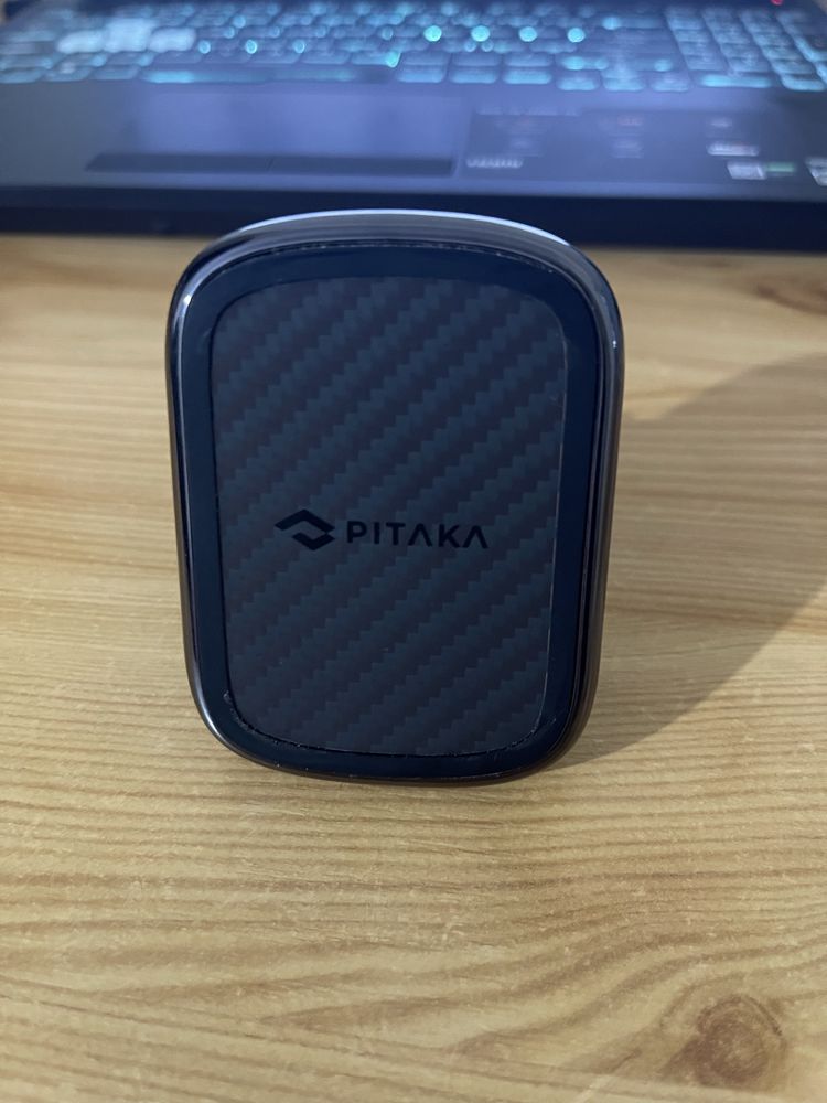 Pitaka suport auto magnetic magsafe