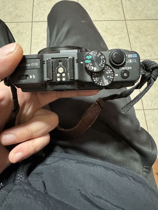 Aparat foto canon G16