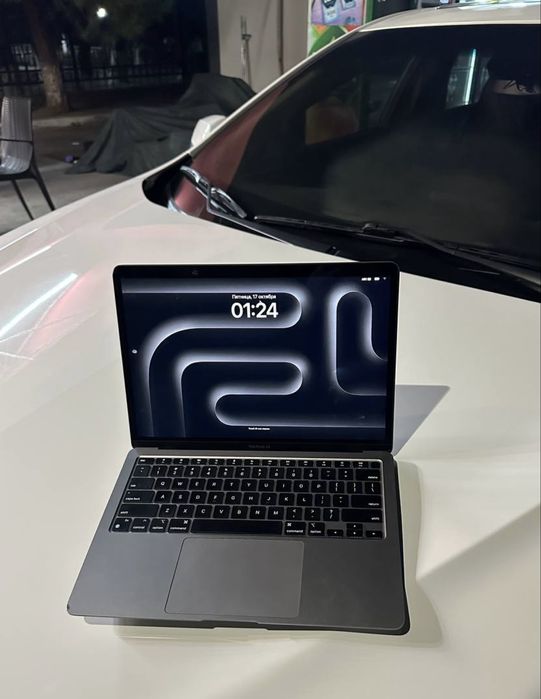 Macbook Air M1 8/256