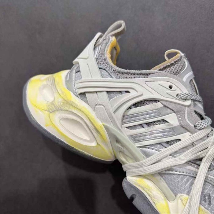 Нови дамски маратонки Adidas XLG Runner Deluxe Grey