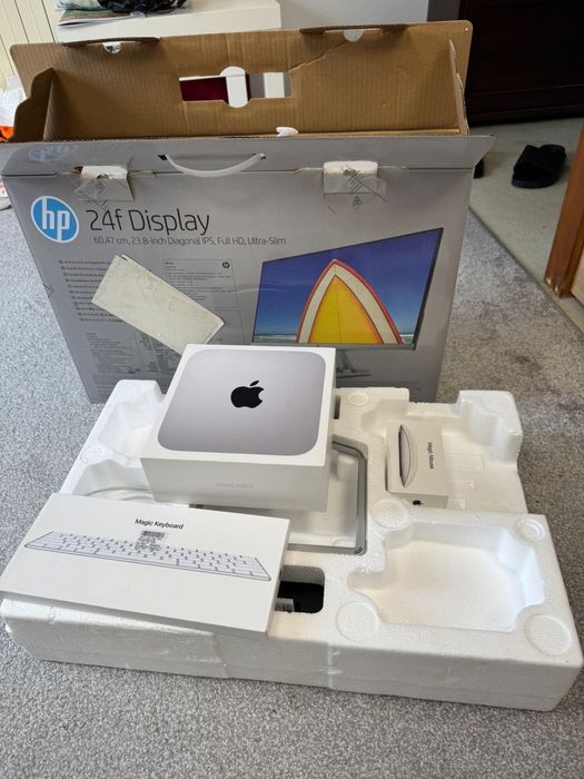 Mac Mini M1 8GB 256GB + monitor HP 24 + Apple Mouse-Keyboard + Webcam