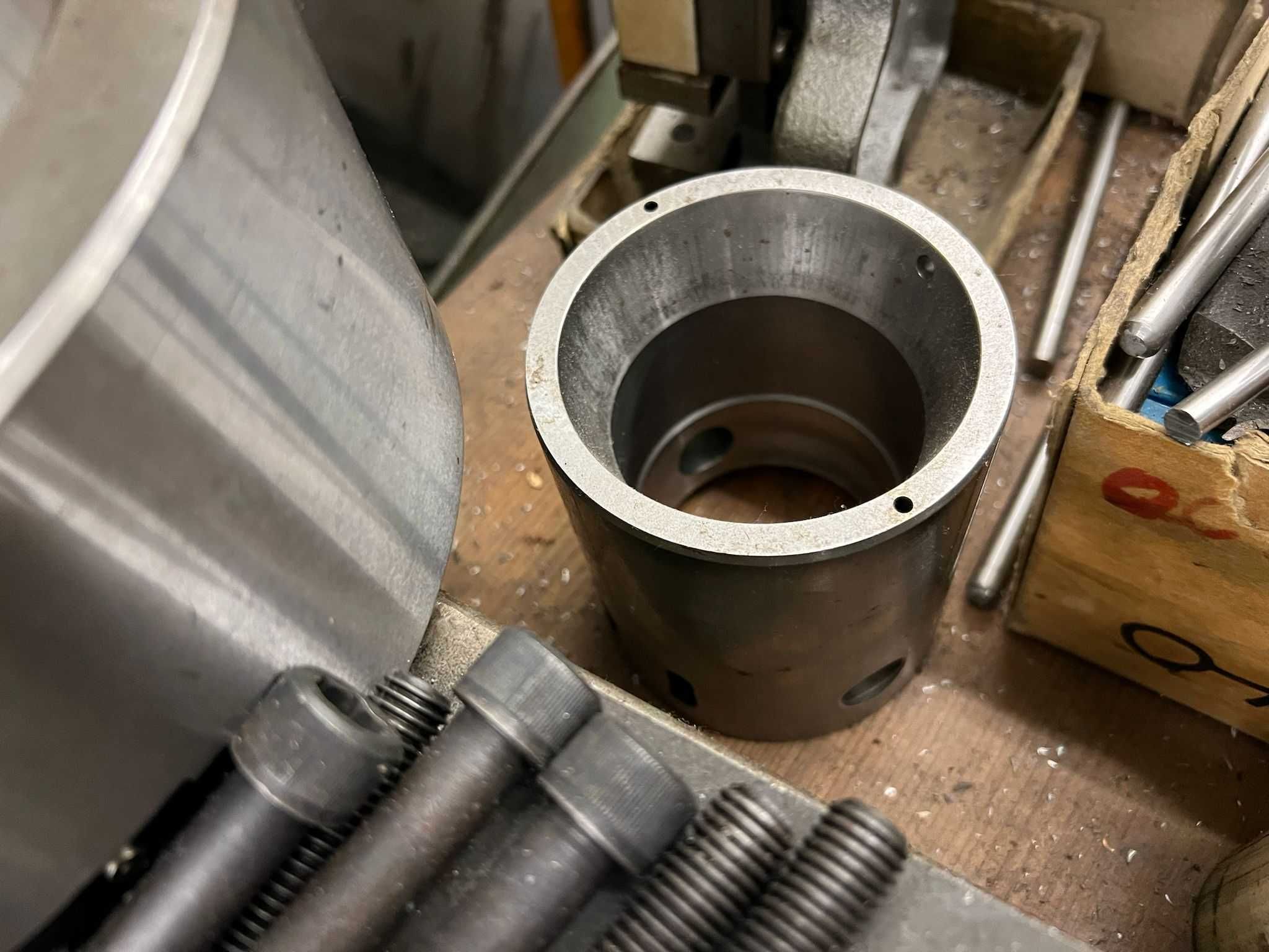 Strung cnc+ alimentator de bare