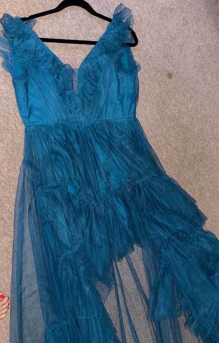 Официални рокли