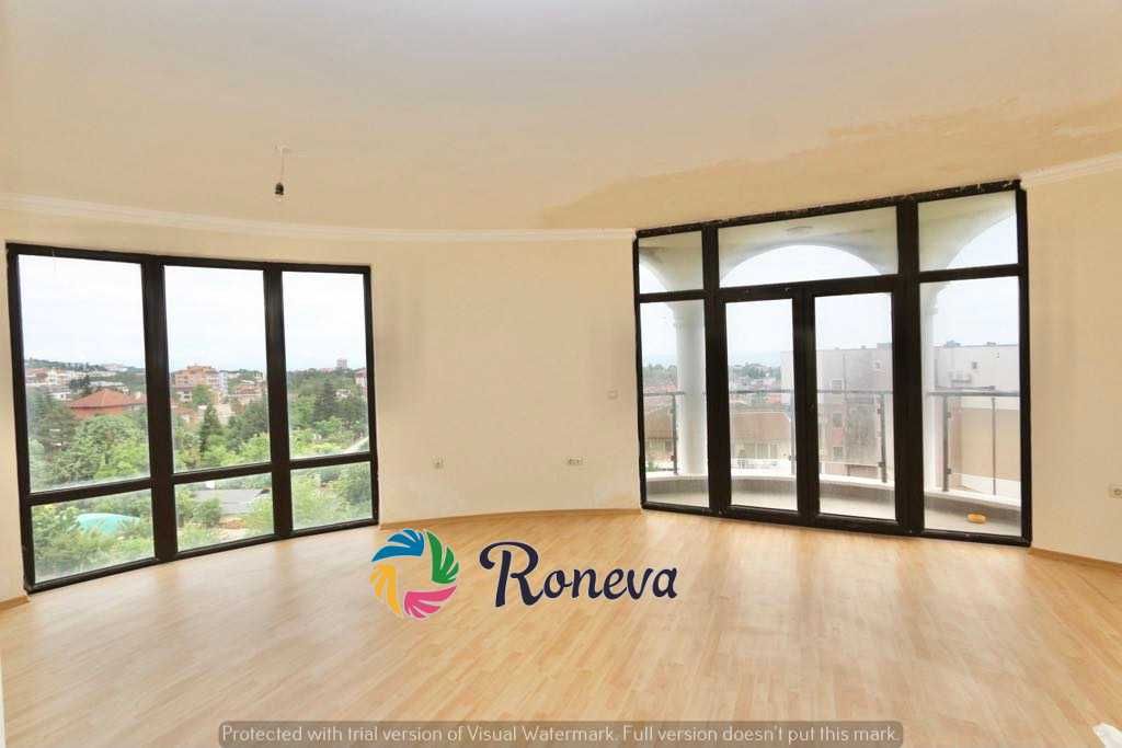 Продава се Тристаен апартамент в к.к. Св.Св. Константин и Елена - 115 кв.м за 2305 €/кв.м - Снимка #1