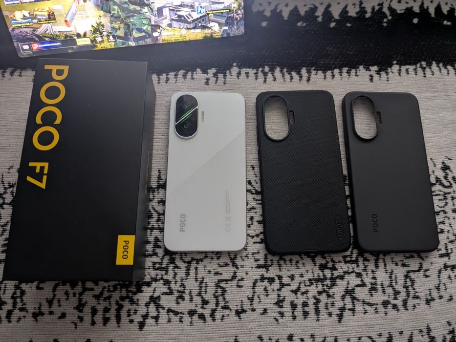 Poco F7 идеальный, в белом.