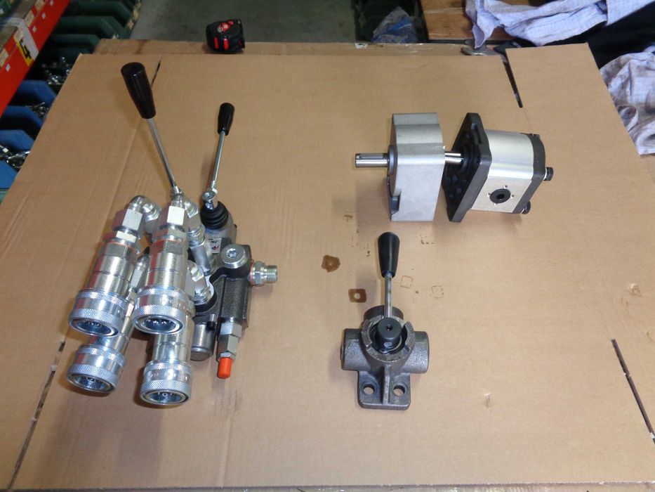 Kit hidraulic presiune ridicare tractor kit modificare tractoare