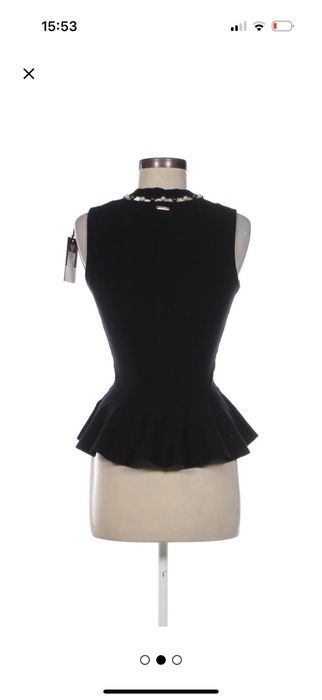 Guess черен топ с перли