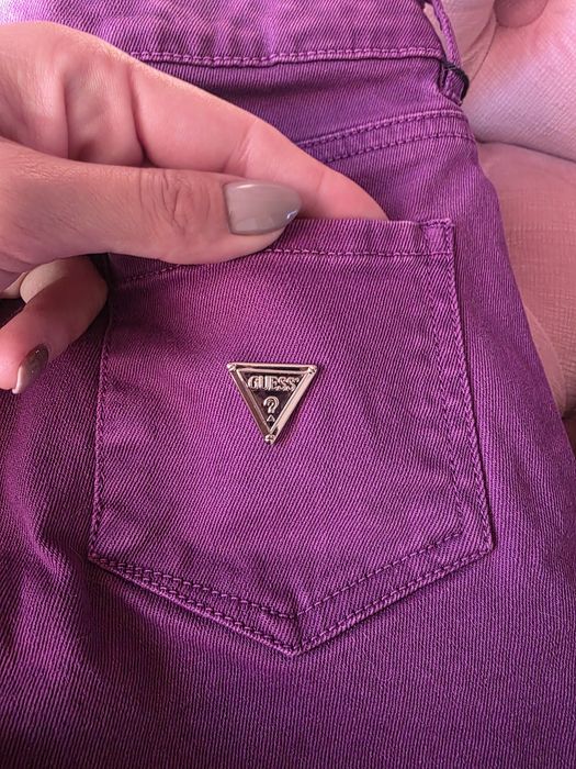 Детски дънки Guess