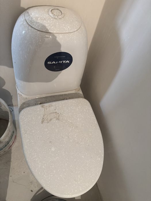 Продам унитаз в идеальном состоянии