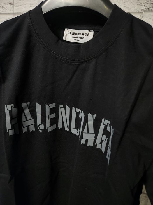 Balenciaga тениска НАМАЛЕНА