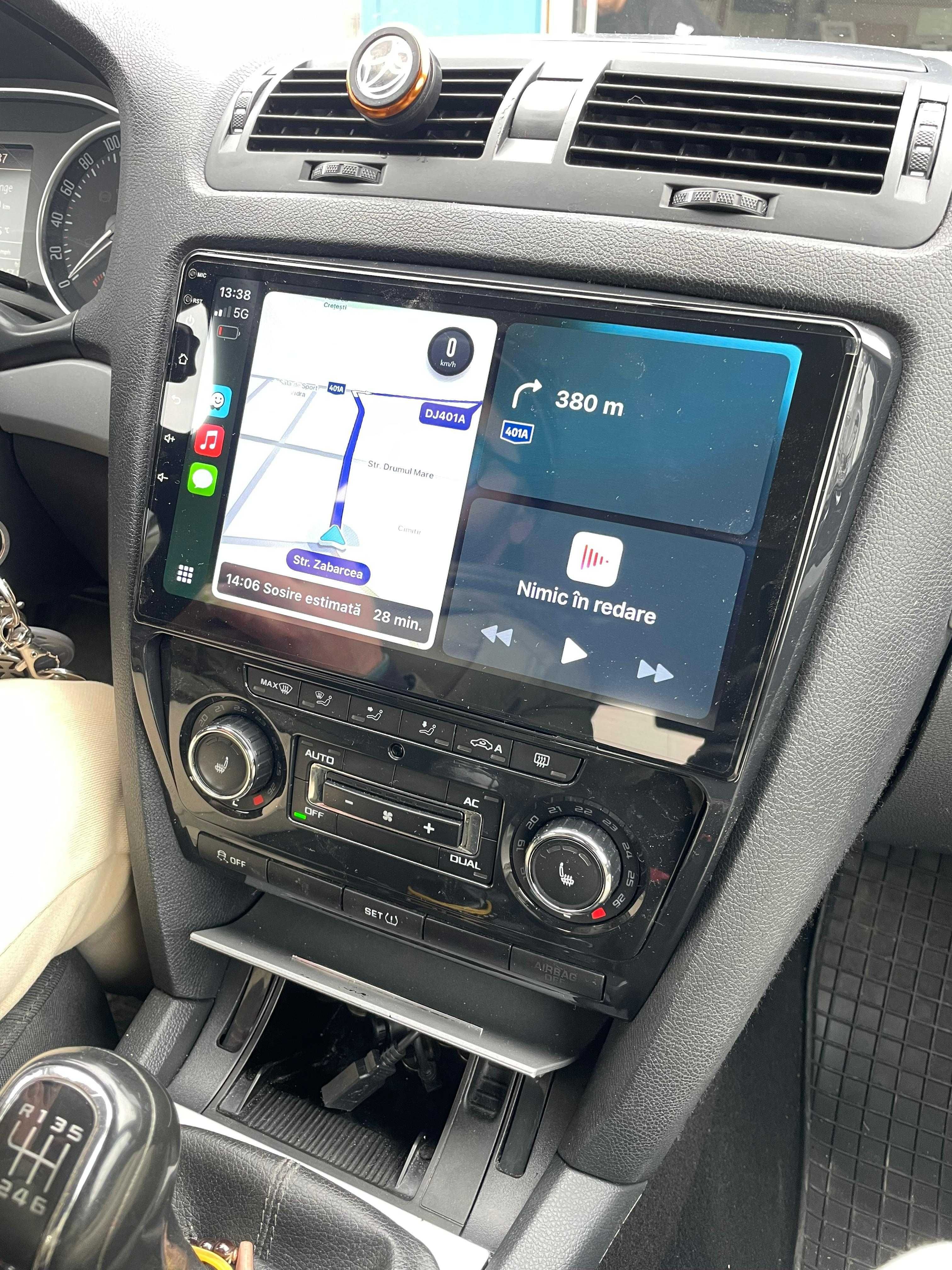 Navigatie Android Skoda Octavia 2 Carplay Android Auto + Camera