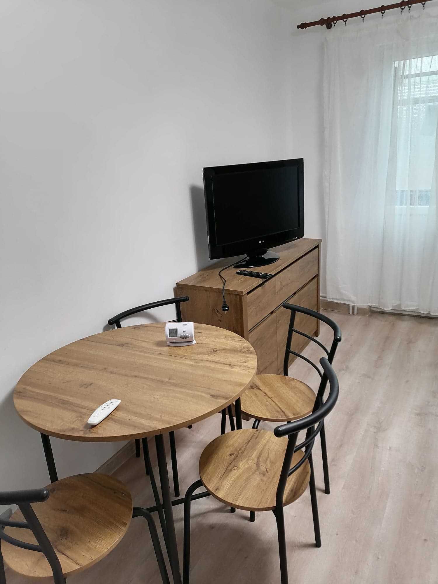 Inchiriez apartament cu o camera