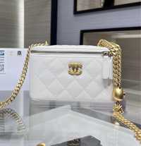 Geanta Chanel Vanity Caviar 17cm