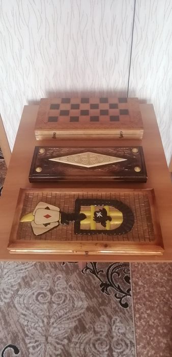 Продам настольные игры