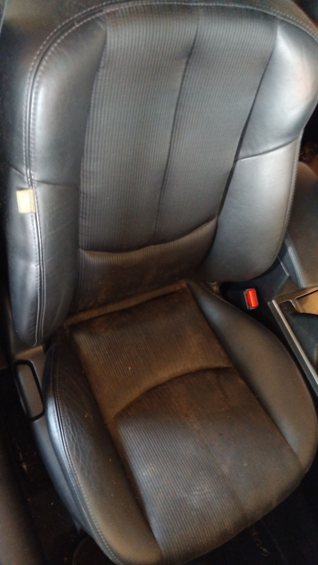 Vând interior mazda 6 an 2010