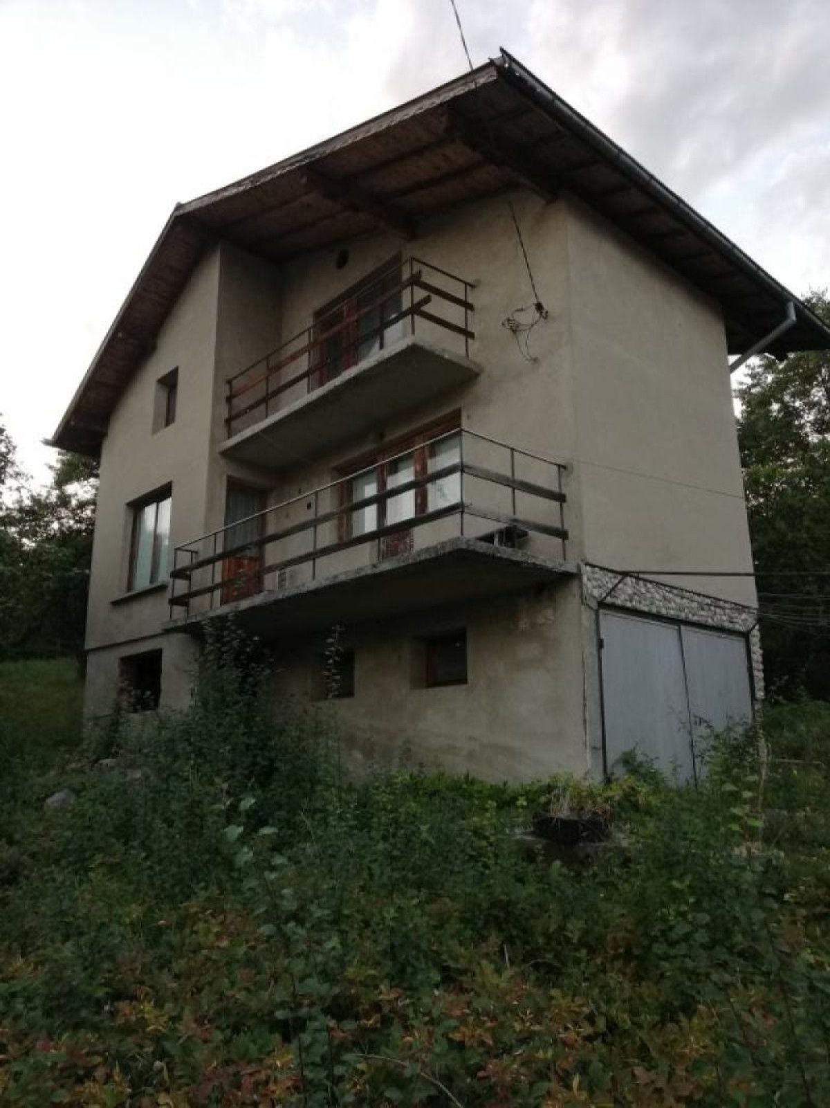 Къща в с. Планиница