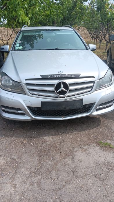 Vind Mercedes C class avangard