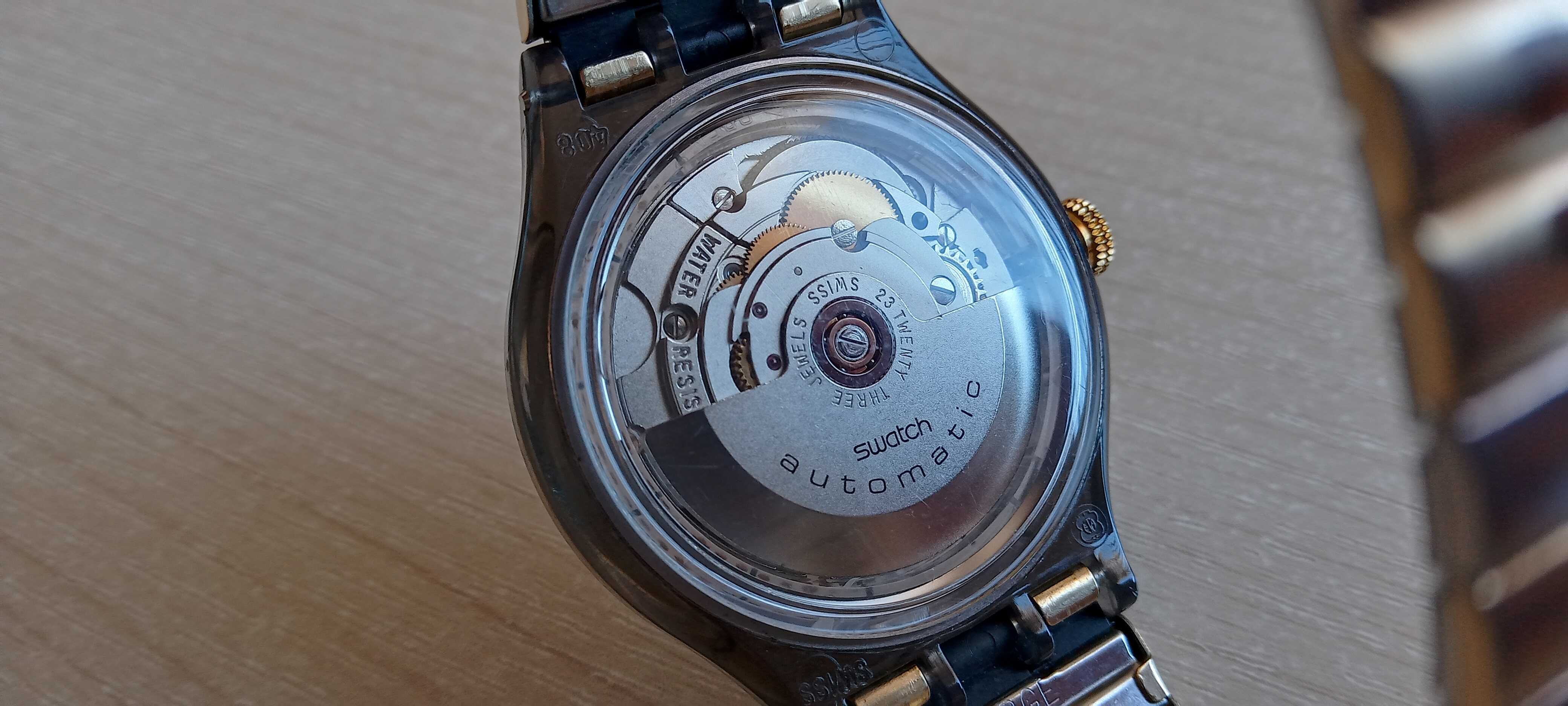 Часовник Swatch Automatic