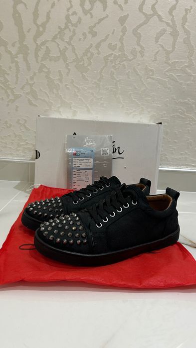 Christian Loubotin 41 Номер