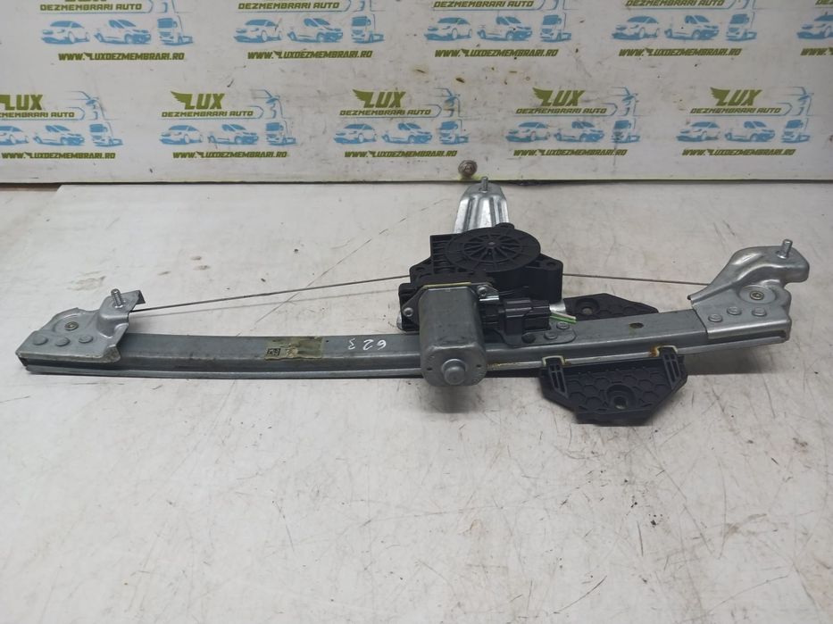 Macara cu motoras Dacia Logan 2 [facelift] [2017 - 2020] 1.0 sce B4D4