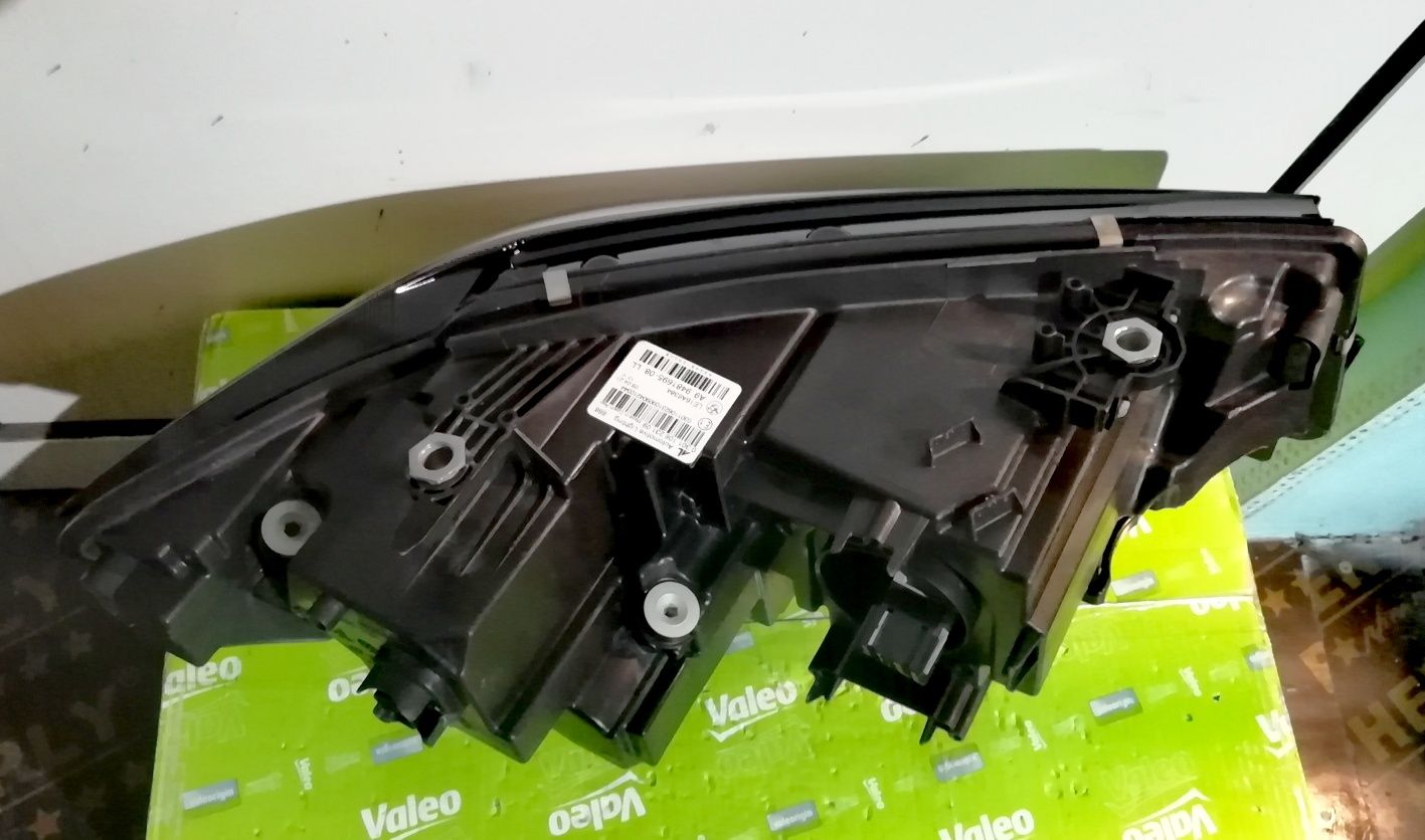 Фар фарове за БМВ 3 Г20 Г21 / BMW 3 G20 G21 FULL LED.