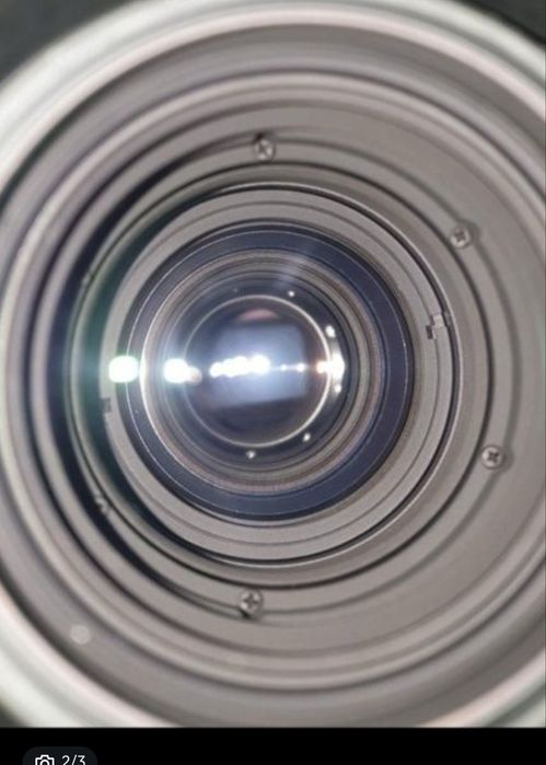 Vand Nikon D3 122.400 cadre + obiectiv Nikon 80-200mm f2.8